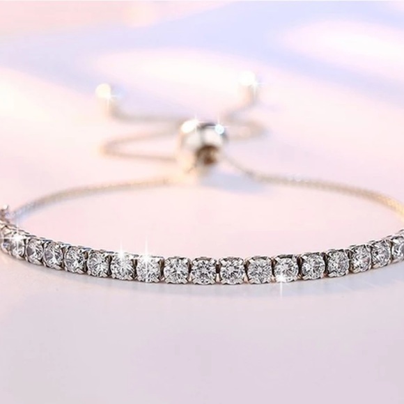 🤍Insta sparkle tennis  bracelet - Picture 3 of 5